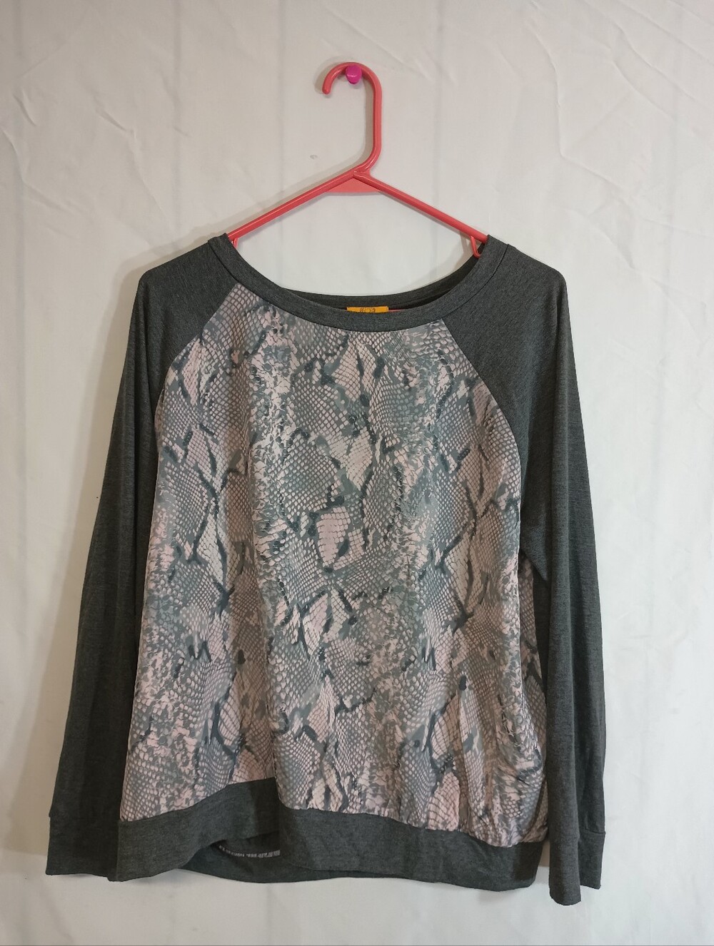 Ruby Rd. Charcoal Gray Long-Sleeve Snake-Print Pullover